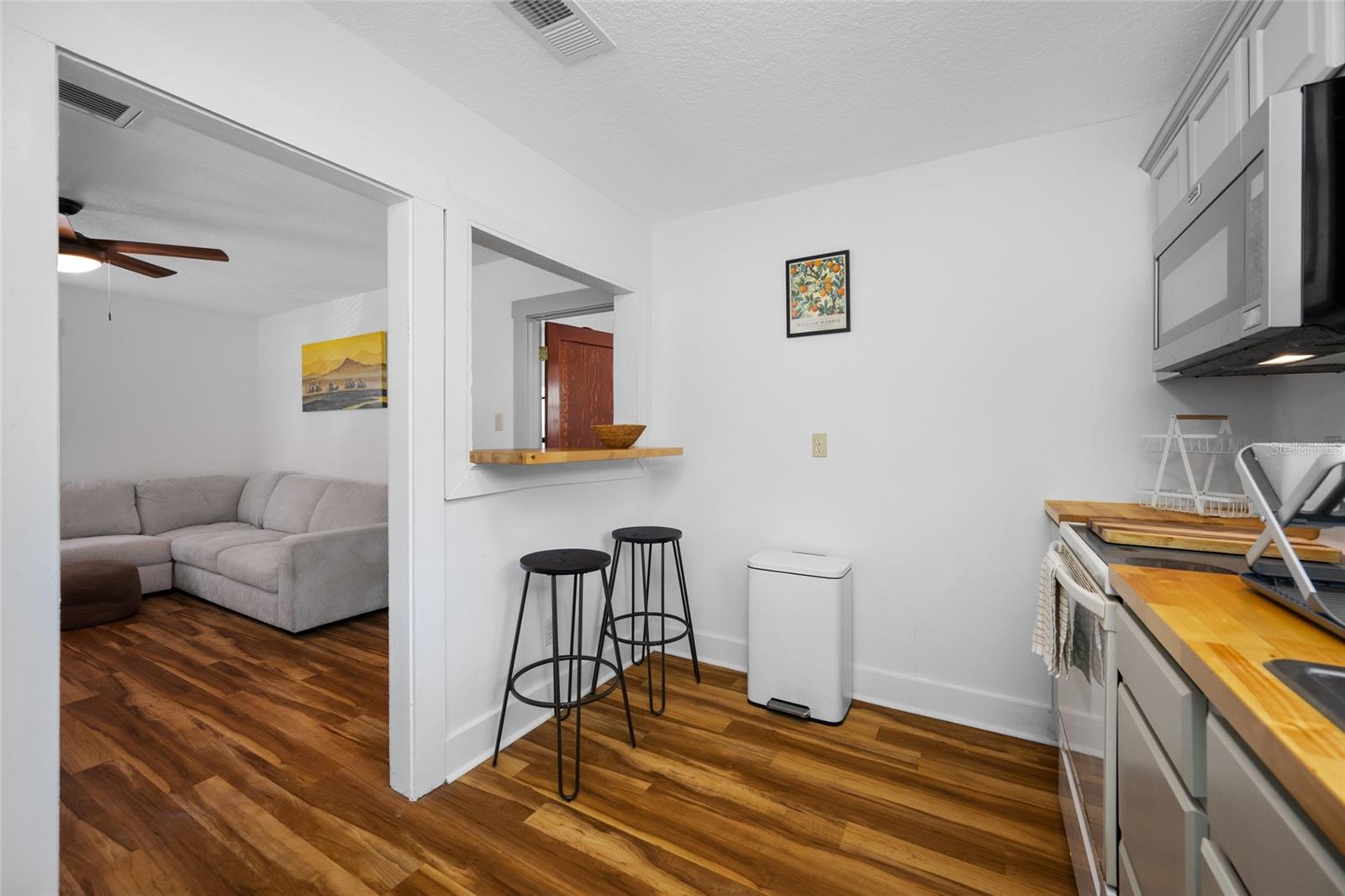 BROADWAY ADD - Residential Income