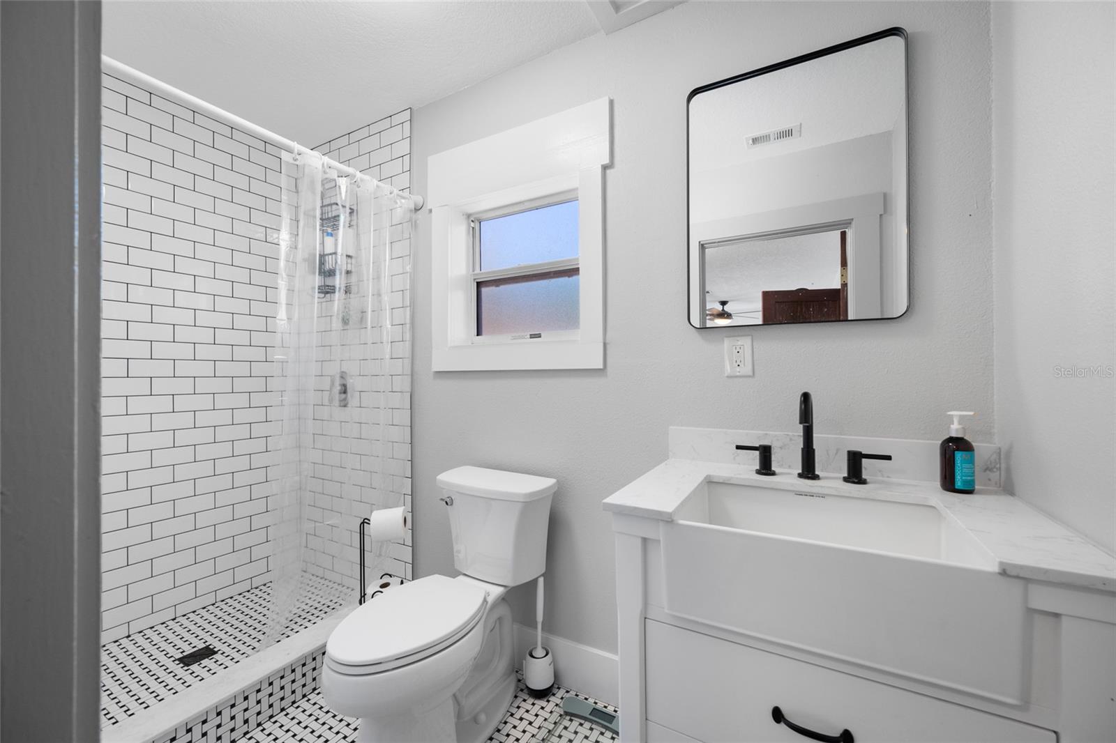 BROADWAY ADD - Residential Income