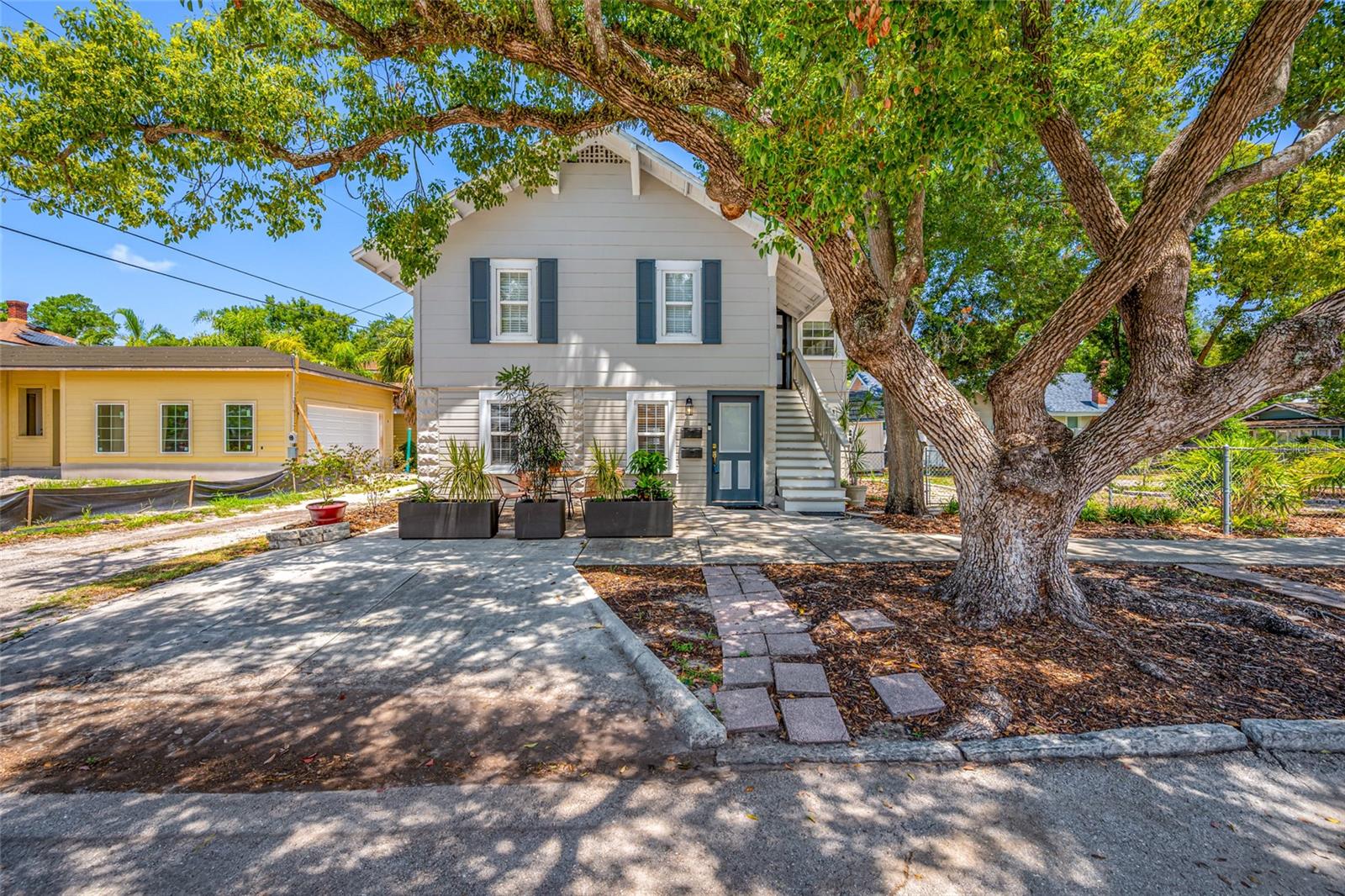 BROADWAY ADD - Residential Income