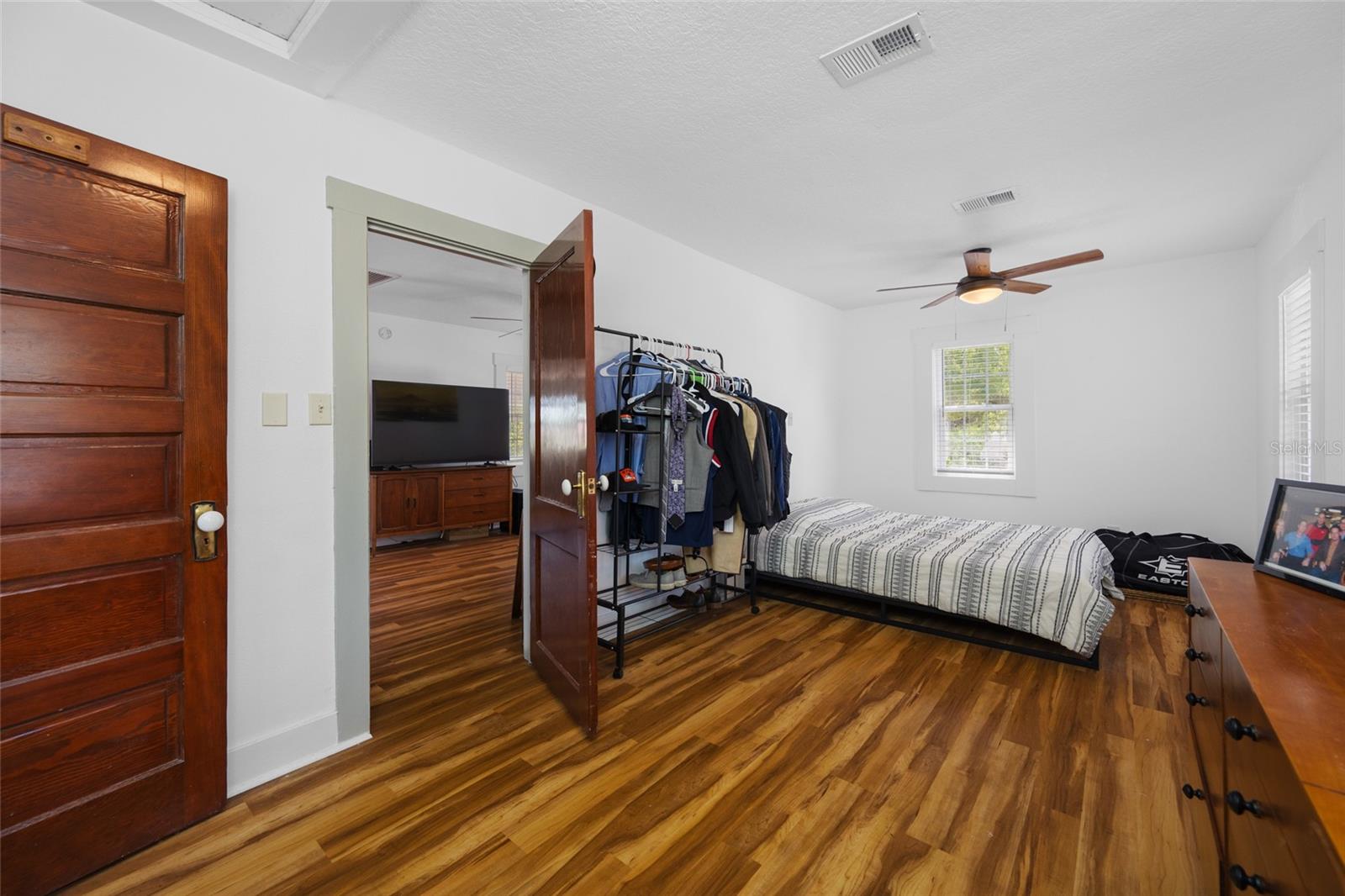 BROADWAY ADD - Residential Income