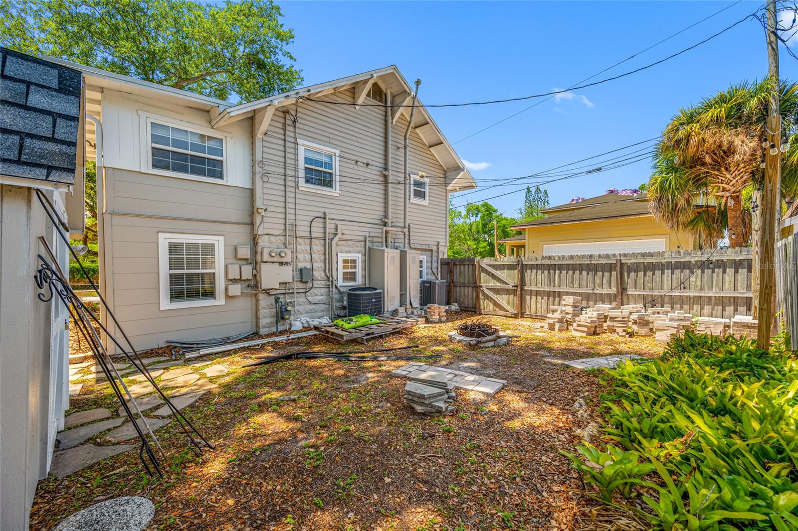 BROADWAY ADD - Residential Income