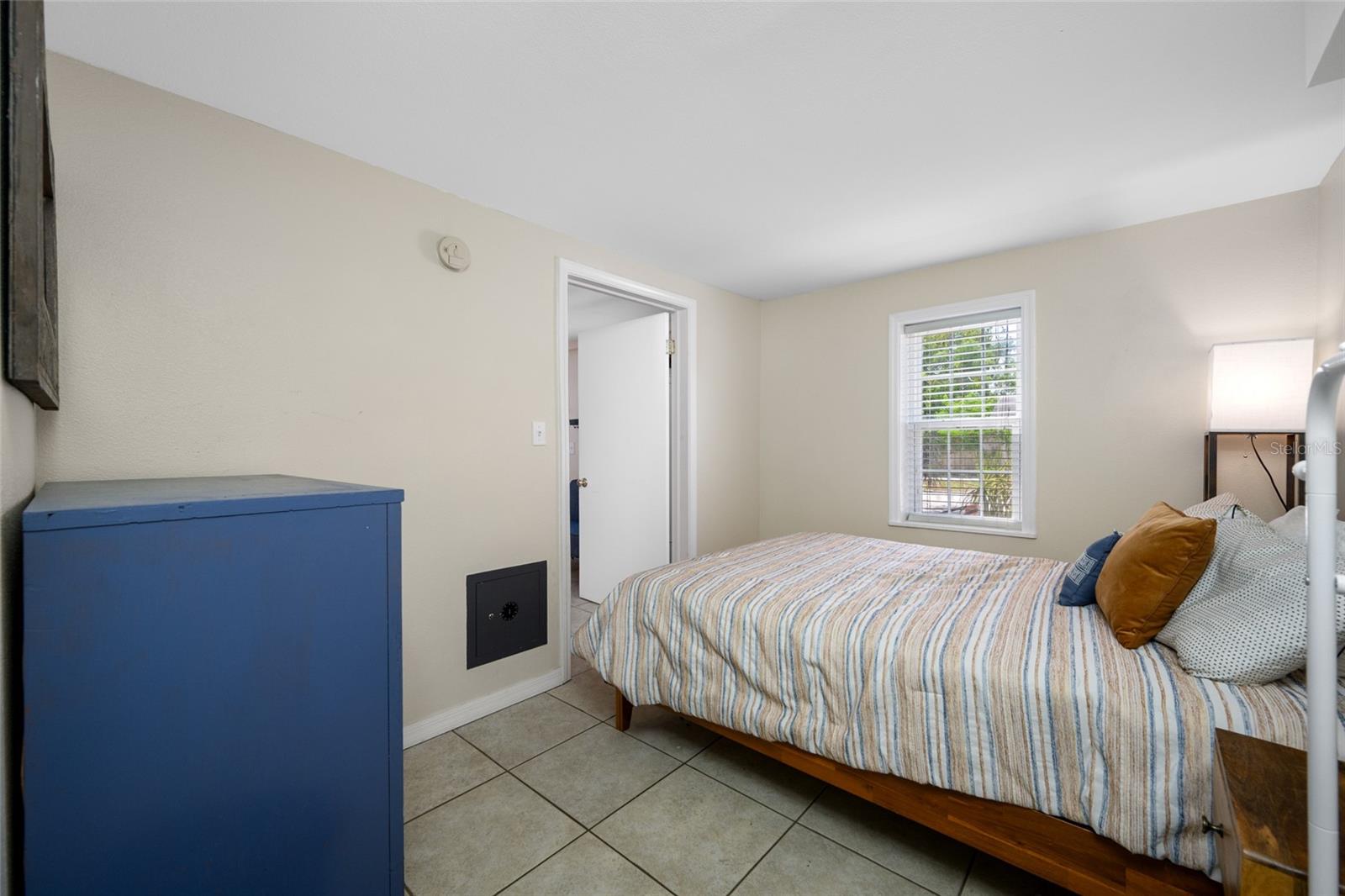 BROADWAY ADD - Residential Income