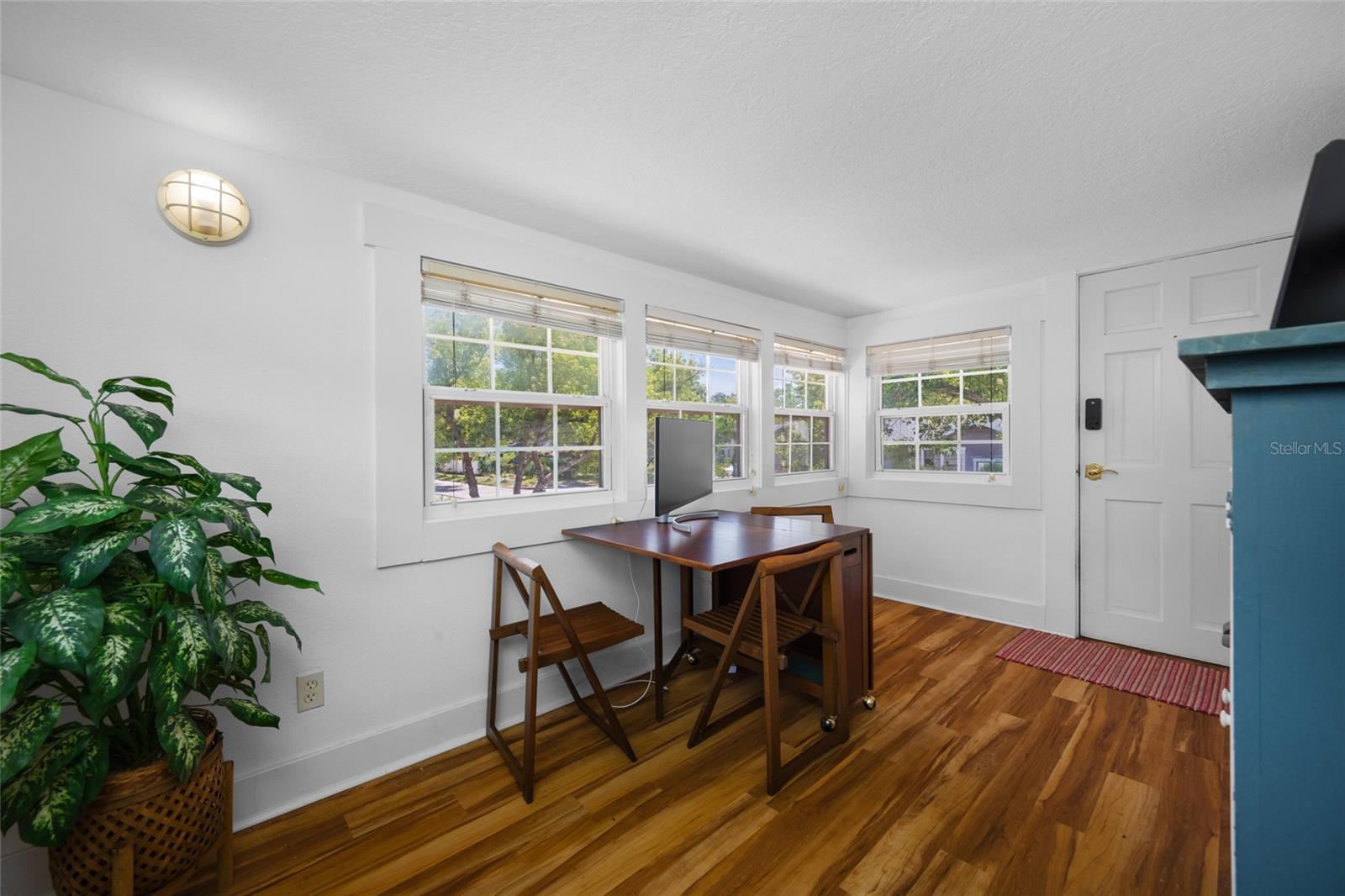 BROADWAY ADD - Residential Income
