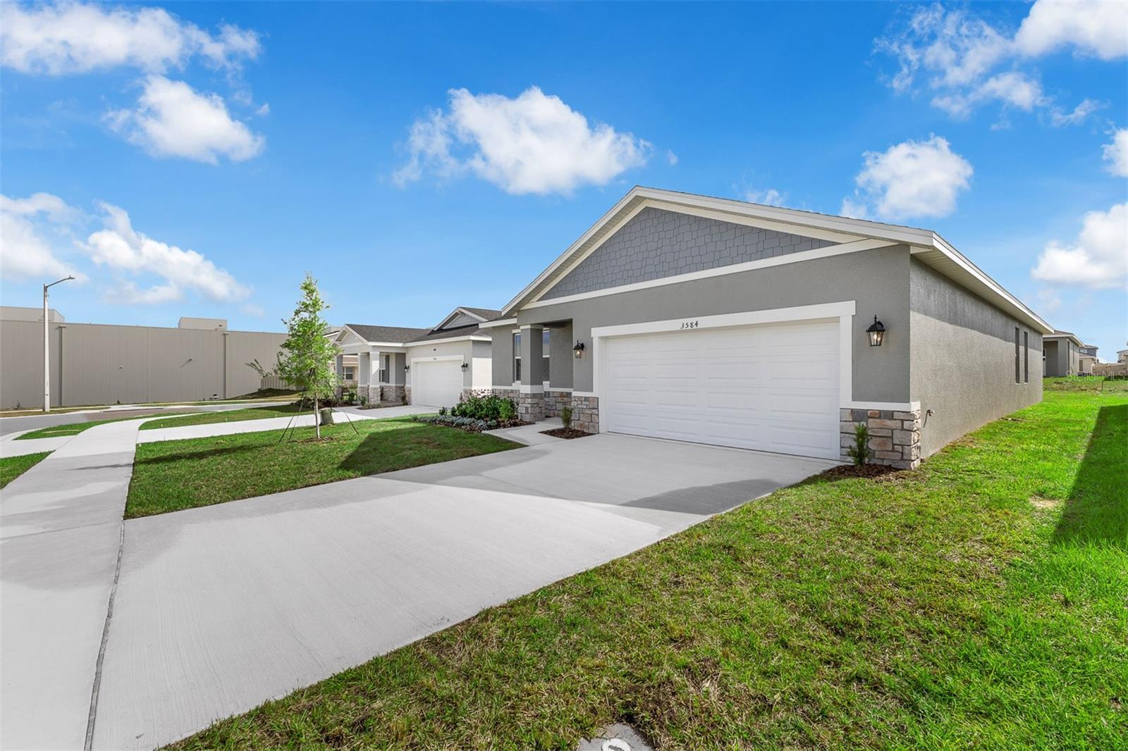 SCENIC TERRACE - Residential