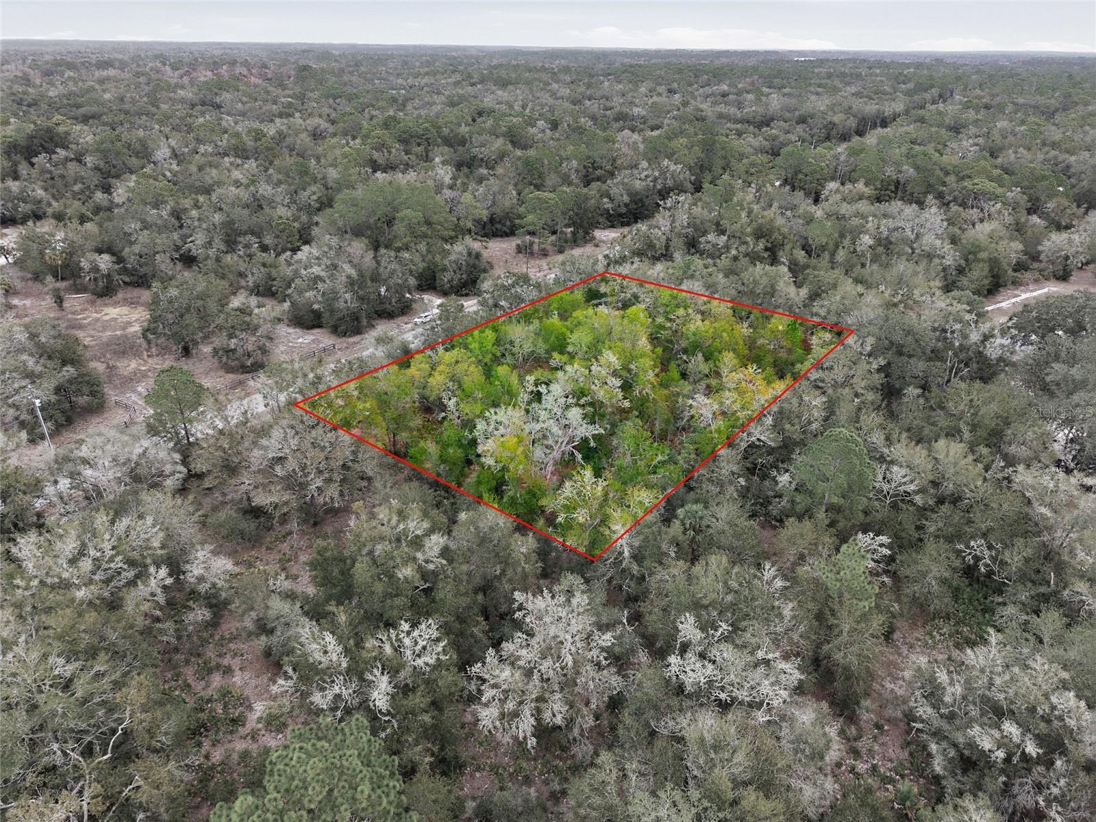 CRYSTAL MANOR UNIT 03 - Land