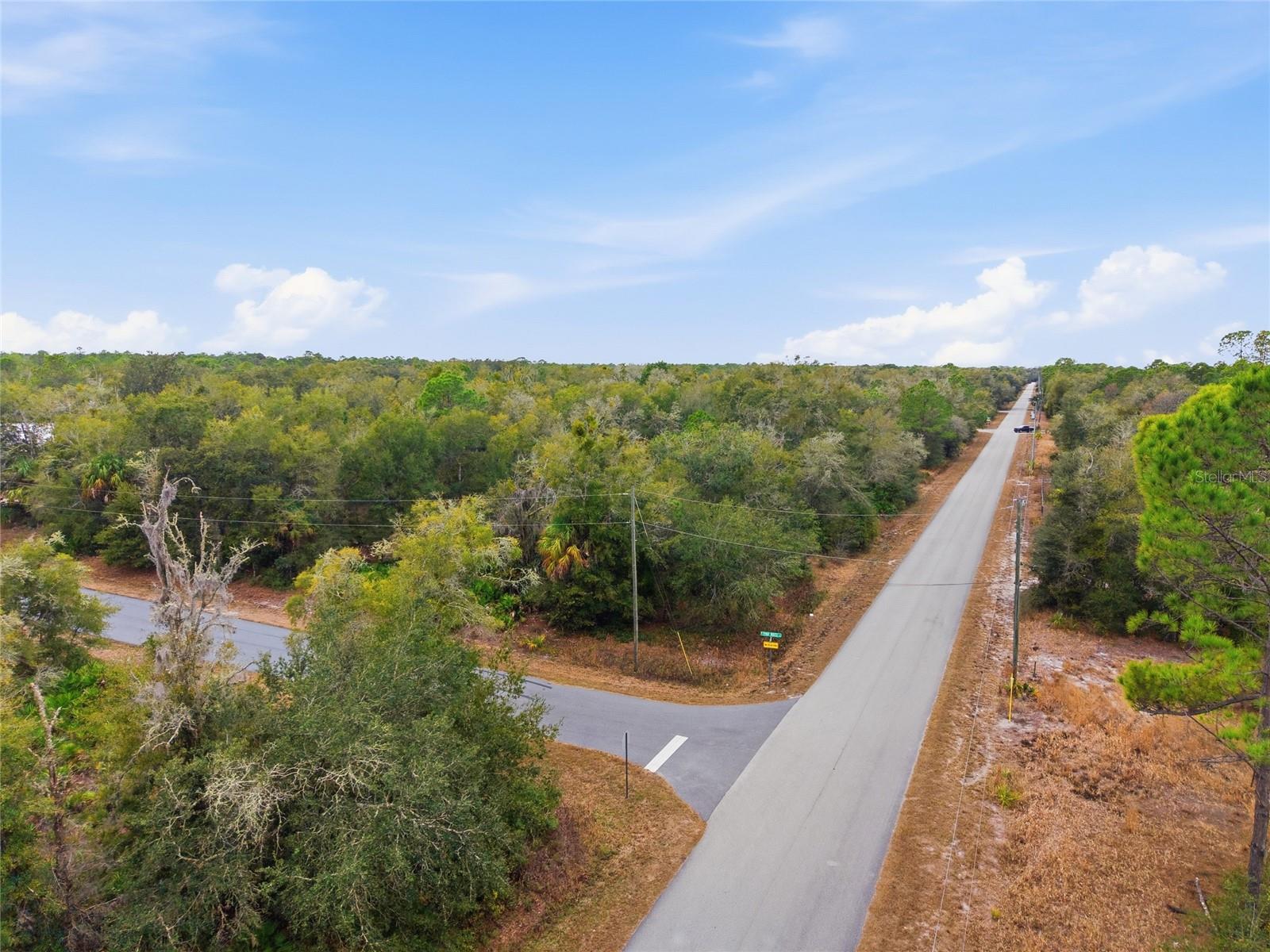 CRYSTAL MANOR UNIT 03 - Land