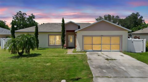 Photo of 1040 Cannock Drive, Kissimmee, FL 34758 (MLS # O6402700)
