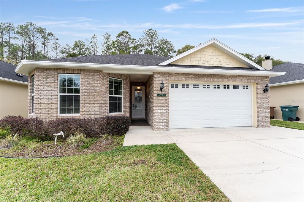 Photo of 2210 NE 37th Court, Ocala, FL 34470 (MLS # OM716545)