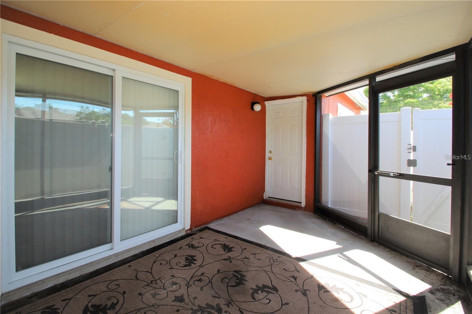 DORCHESTER SQUARE - Residential Lease