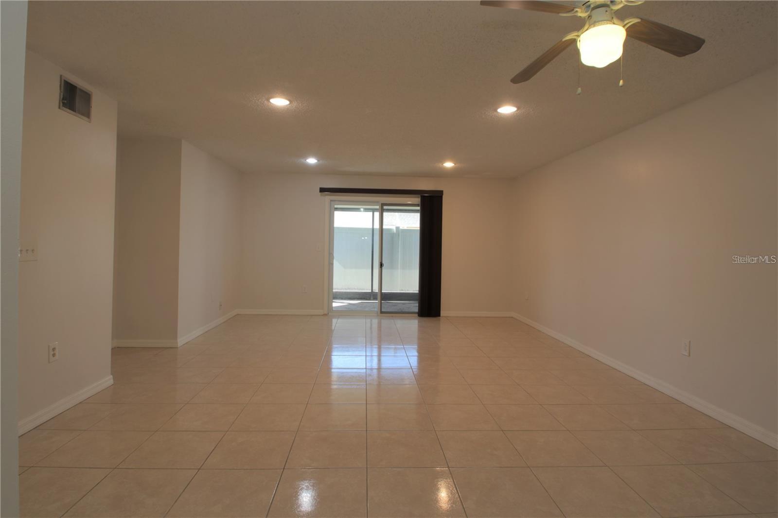 DORCHESTER SQUARE - Residential Lease