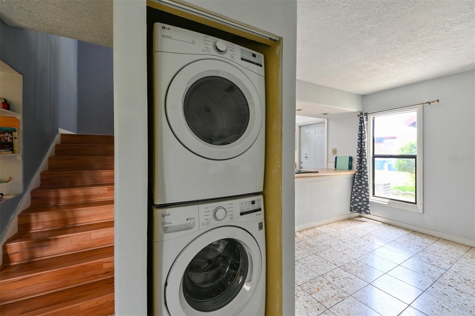 OAK BRIDGE RUN A CONDO - Residential