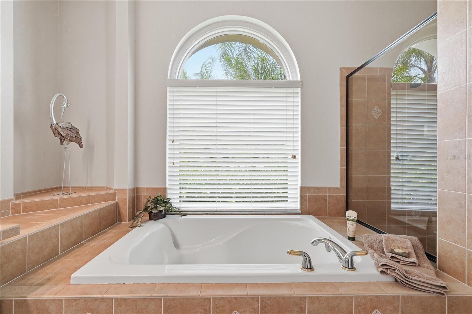 CRESCENT OAKS COUNTRY CLUB KINGSBURY PH 3 - Residential