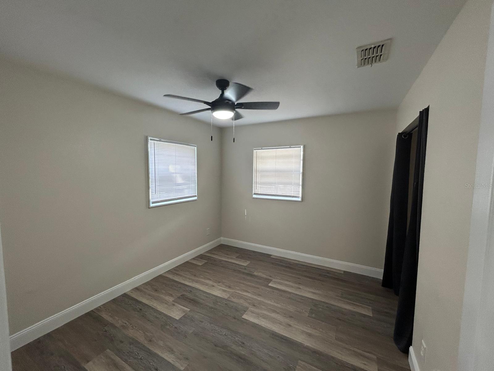 HOWEY W J LAND CO 01 ADD DUNDEE - Residential