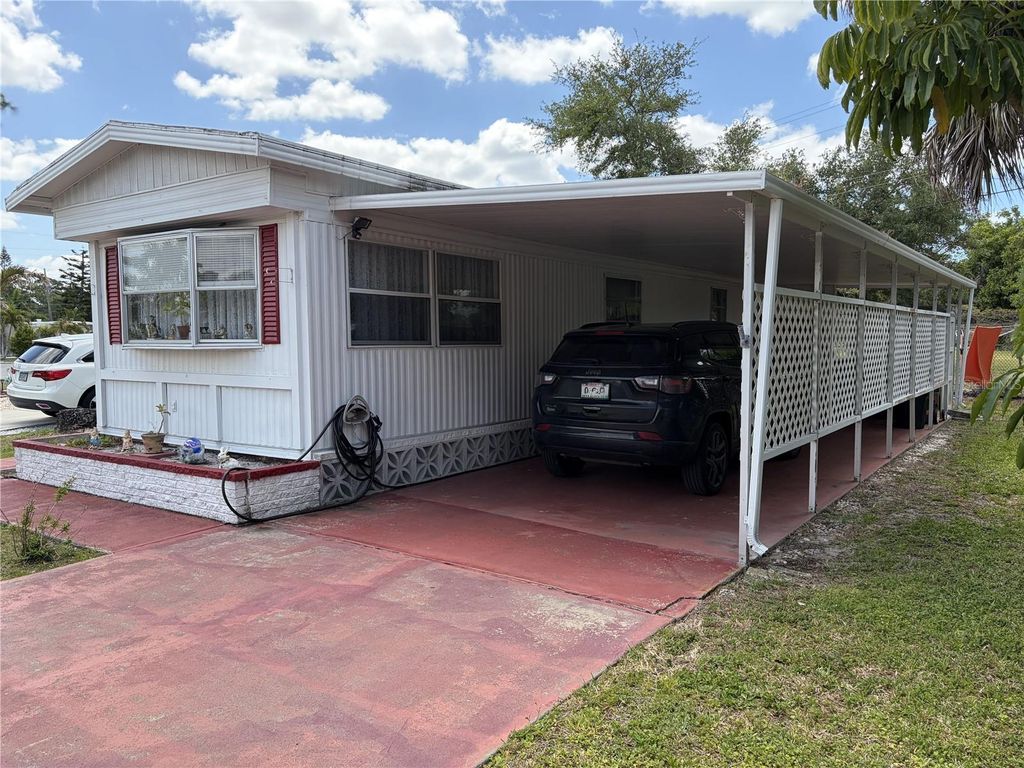 Photo of 4833 Boca Raton Avenue, Sarasota, FL 34234 (MLS # A4690961)