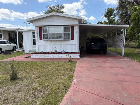 Photo of 4833 Boca Raton Avenue, Sarasota, FL 34234 (MLS # A4690961)