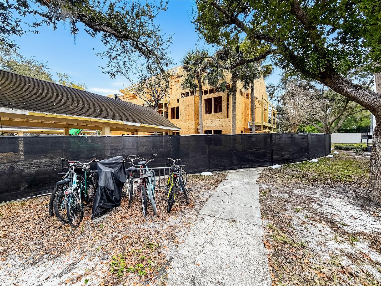 BENTLEY AT COBBS LANDING CONDO THE - Residential