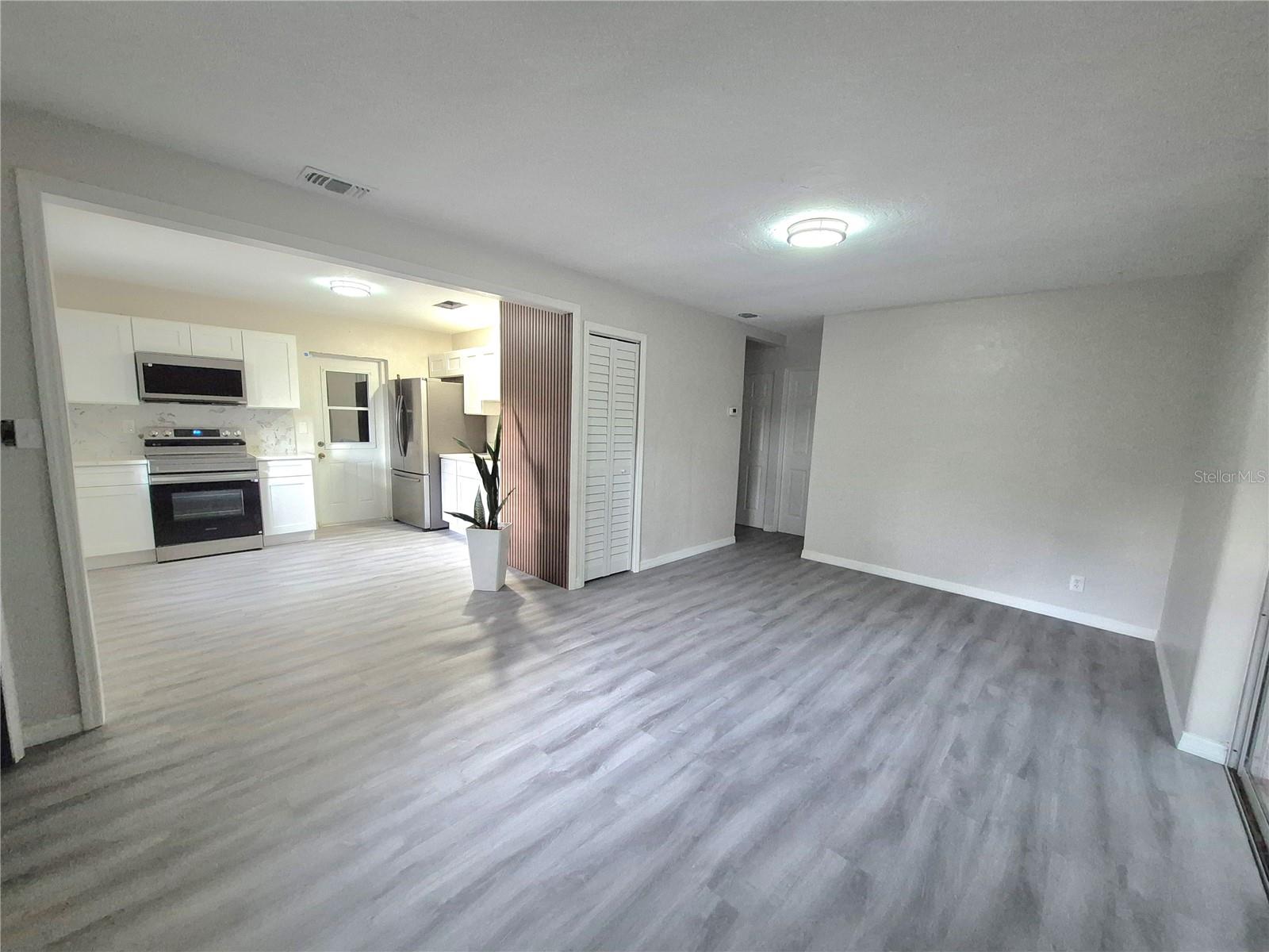 ALTO PINO - Residential Lease