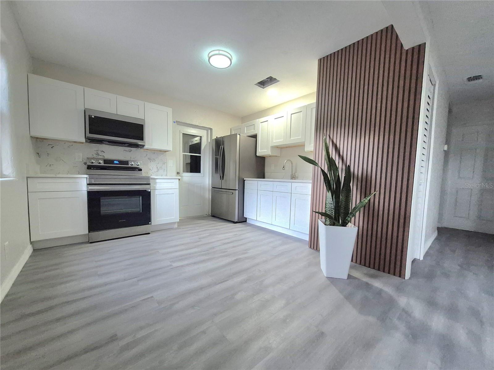 ALTO PINO - Residential Lease