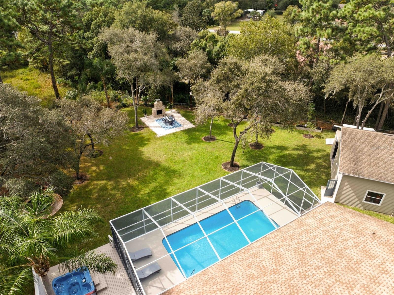 SPRING HILL - Residential