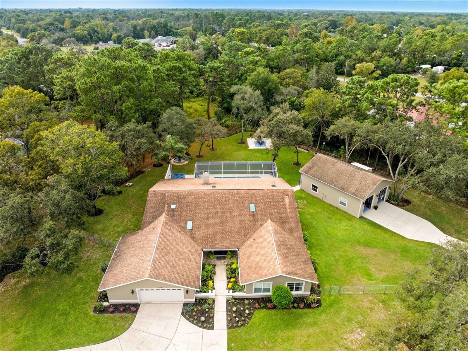 SPRING HILL - Residential