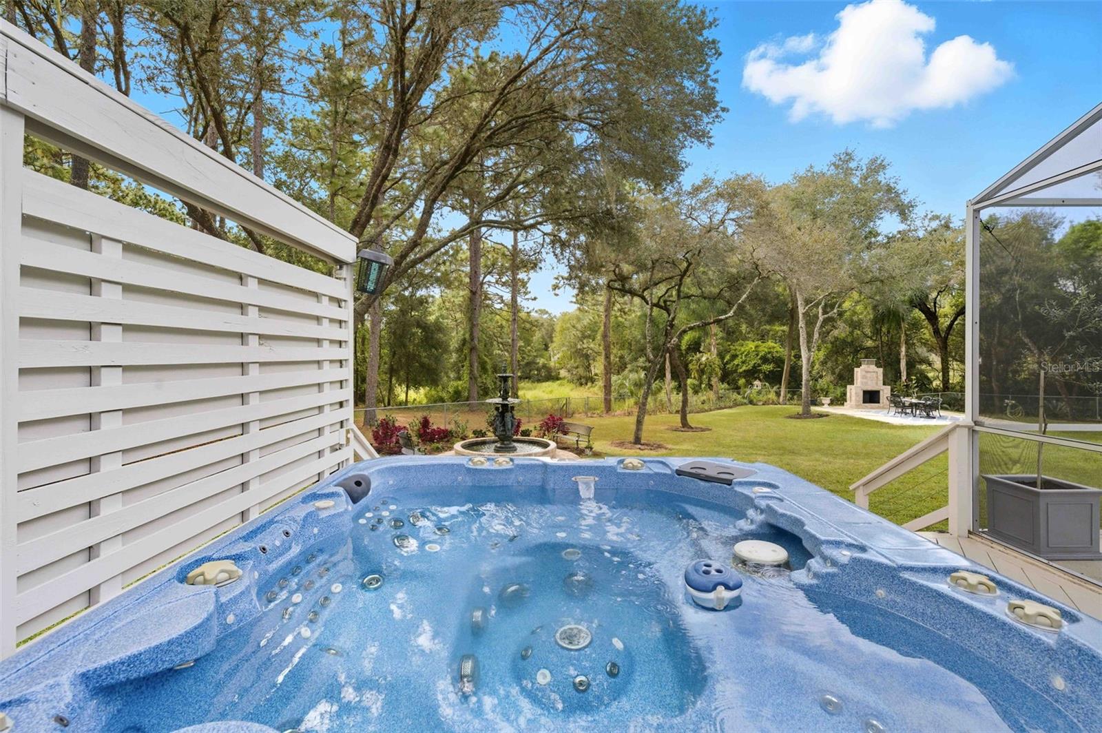 SPRING HILL - Residential