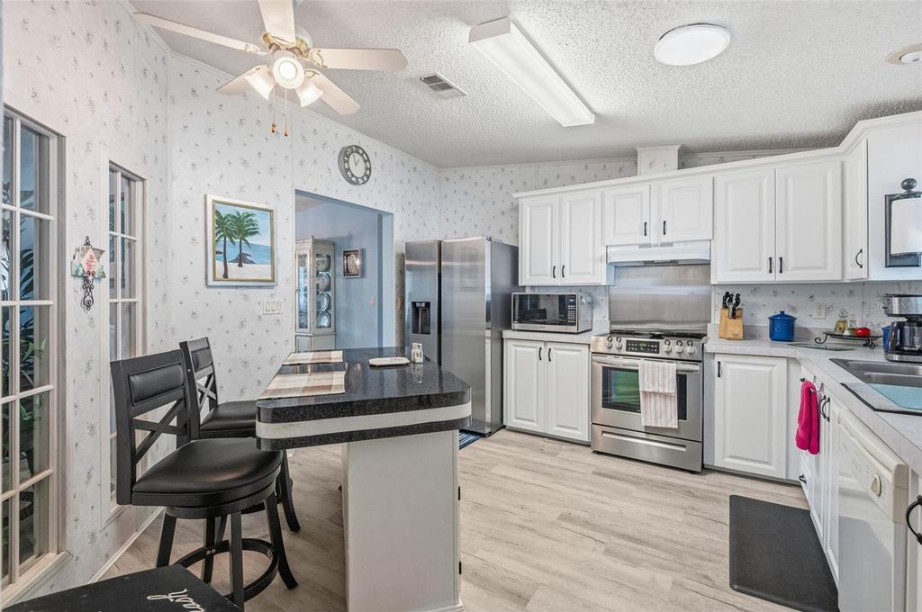 Photo of 2457 Ivywood Drive, Brooksville, FL 34604 (MLS # TB8462800)