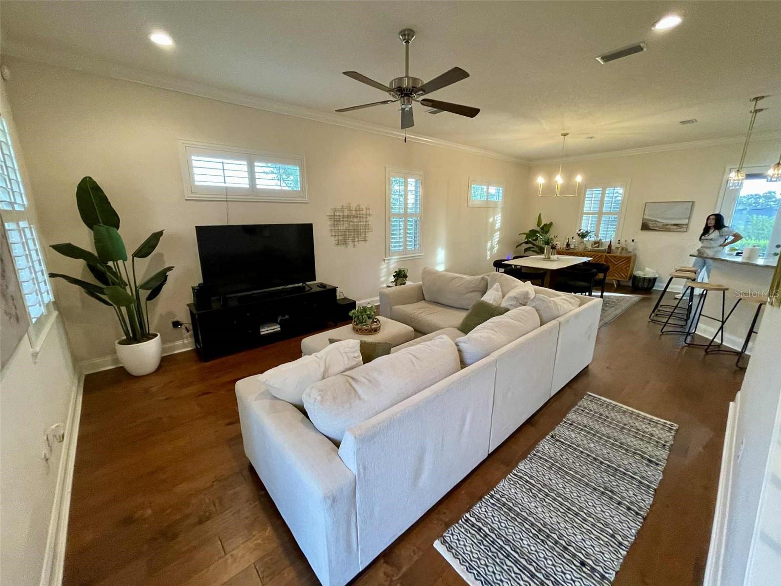 MAGNOLIA MANOR VILLAGE TR L - Residential