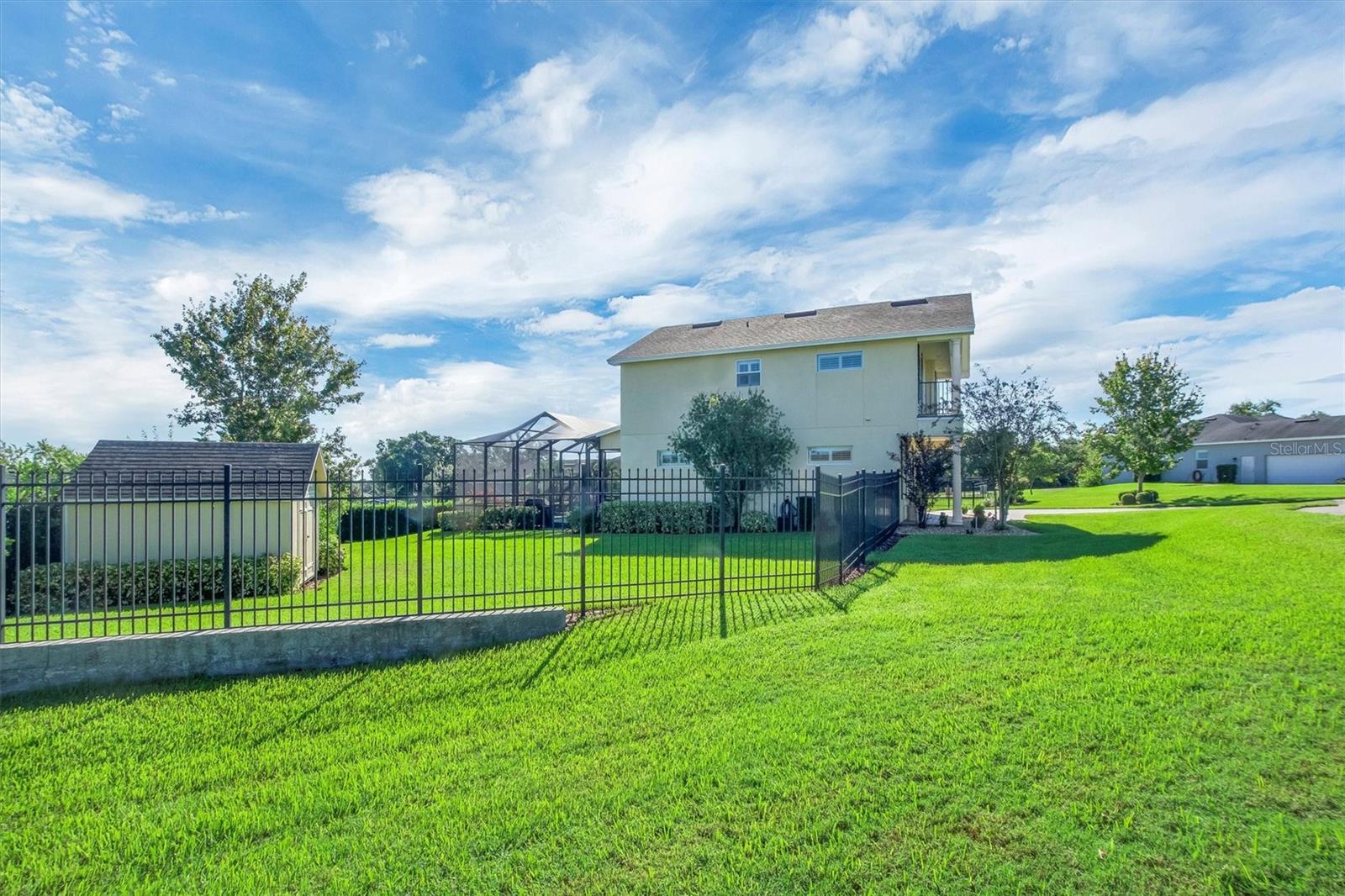MAGNOLIA MANOR VILLAGE TR L - Residential