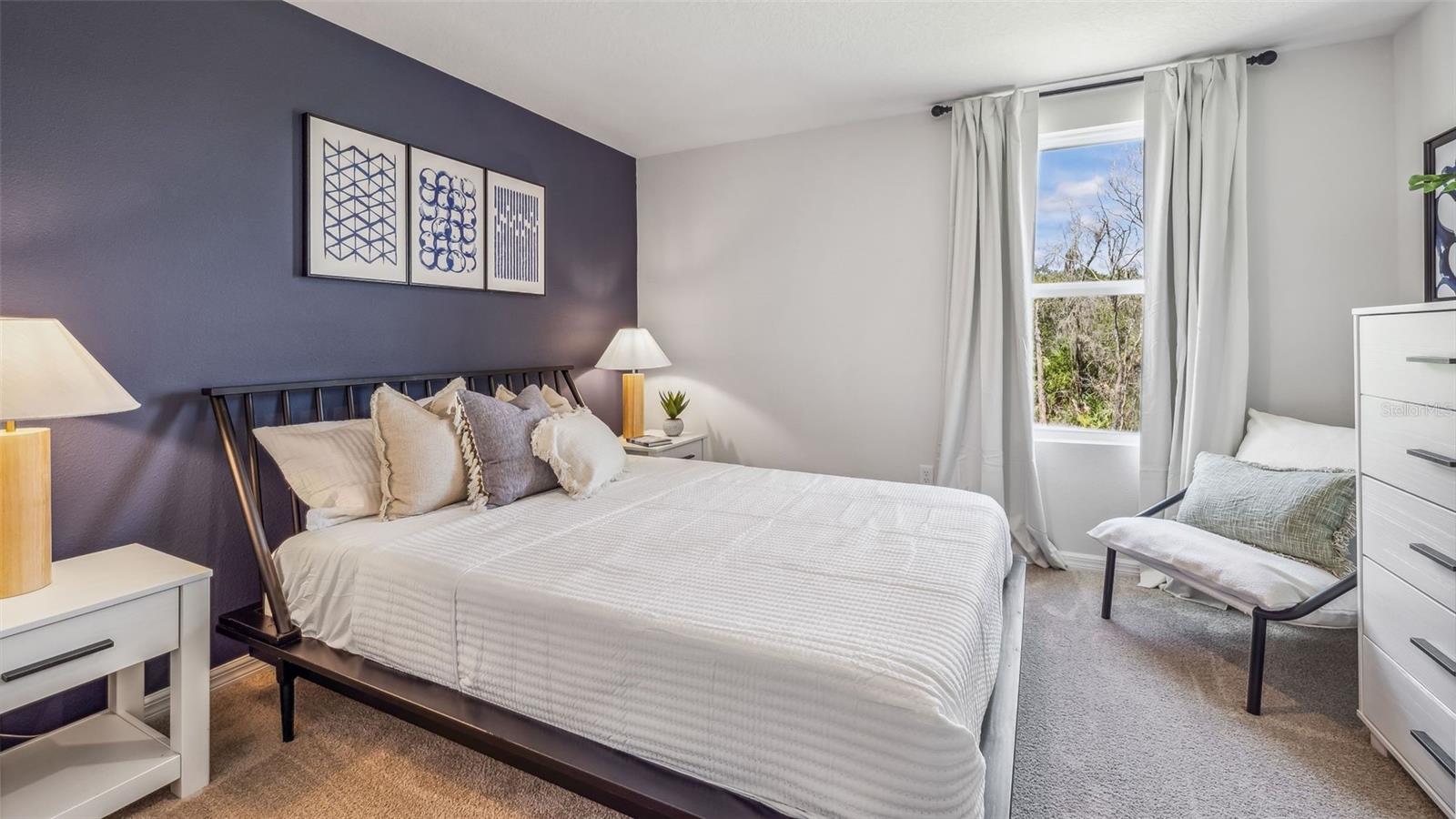 OAKFIELD TRAILS - Residential
