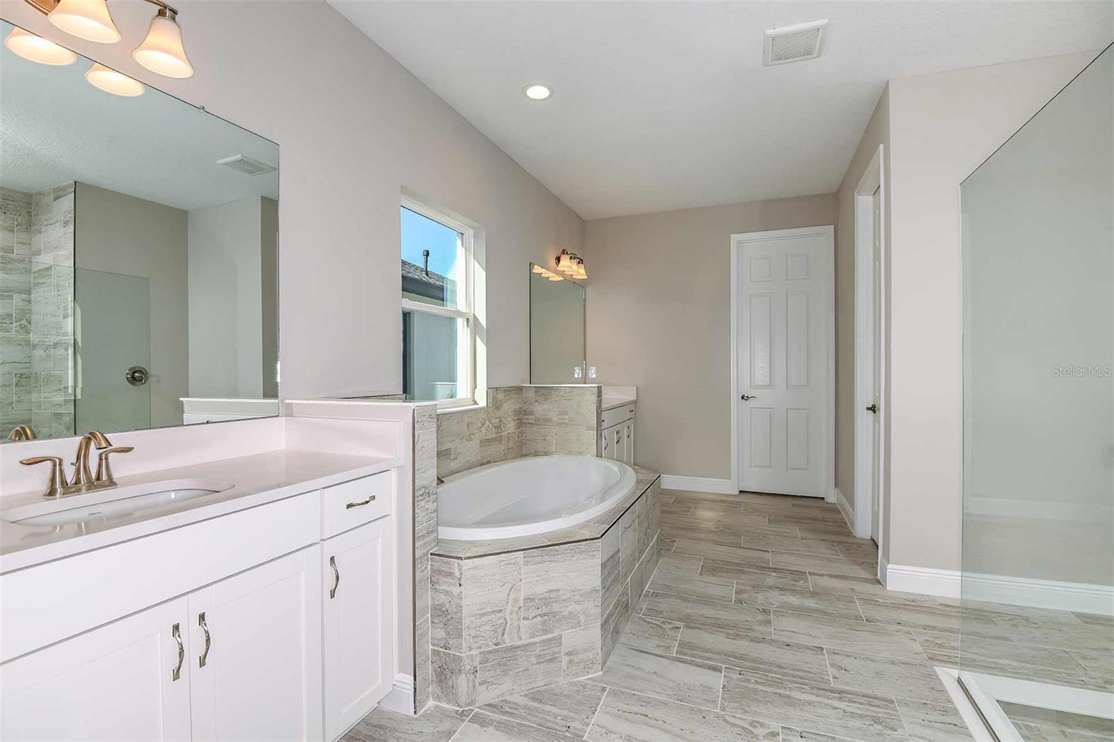 WATERSET - Residential