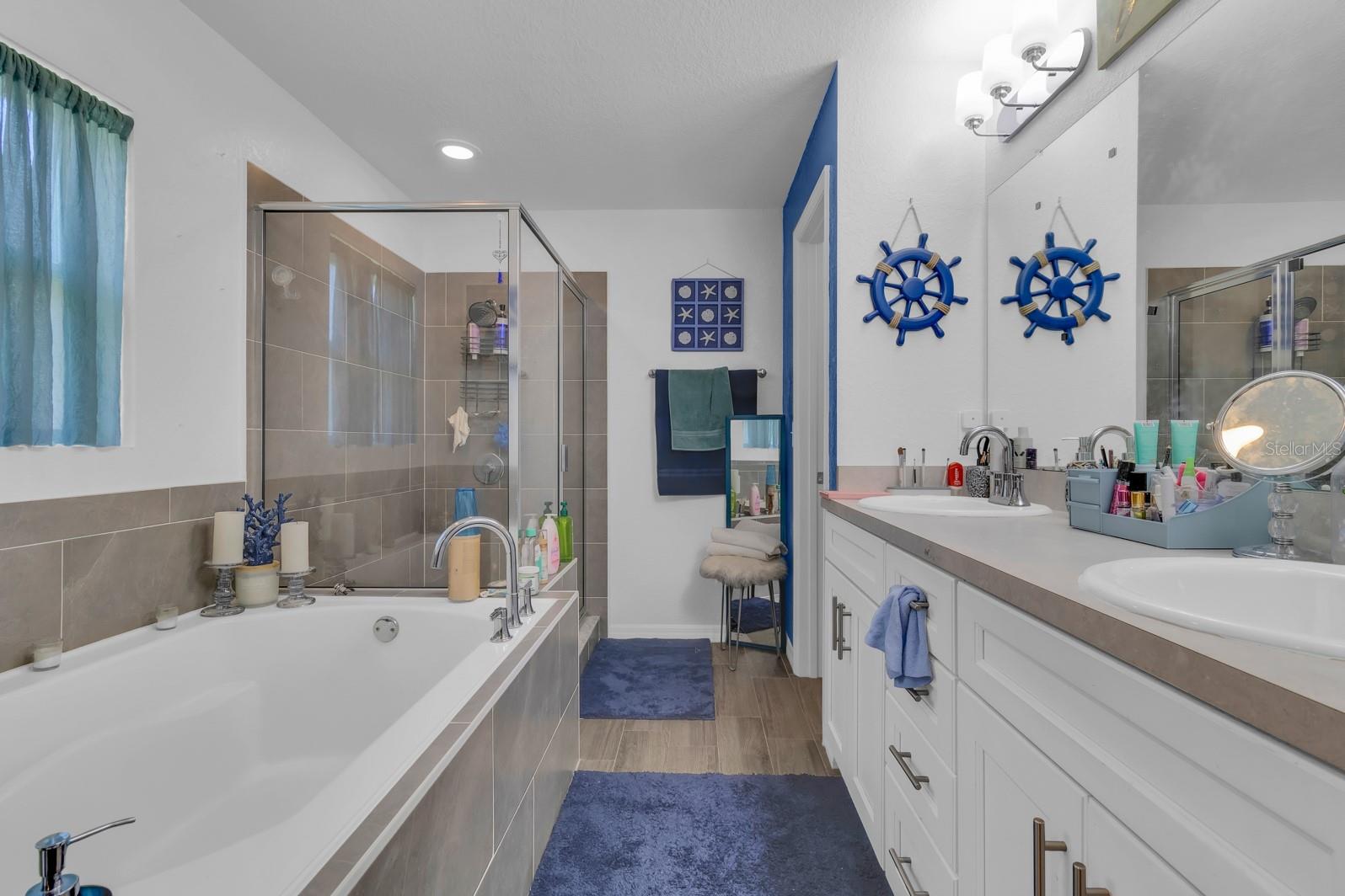 SANCTUARY BY THE LAKE PHASE ONE - Residential