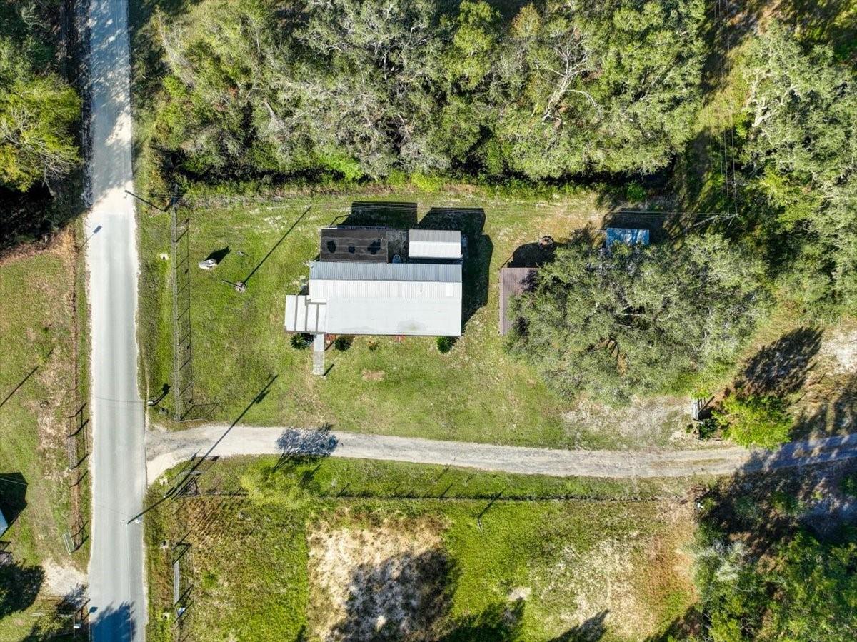 LAKE JOHNSON ESTATE - Residential