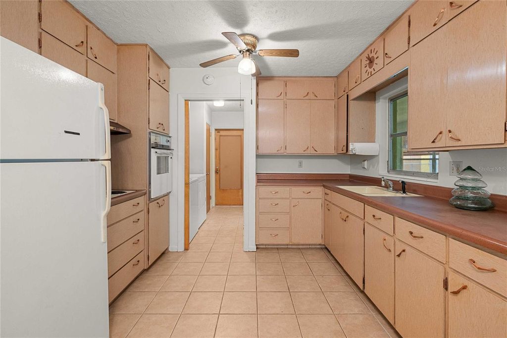 Photo of 34708 Hibiscus Drive, Dade City, FL 33523 (MLS # TB8441226)