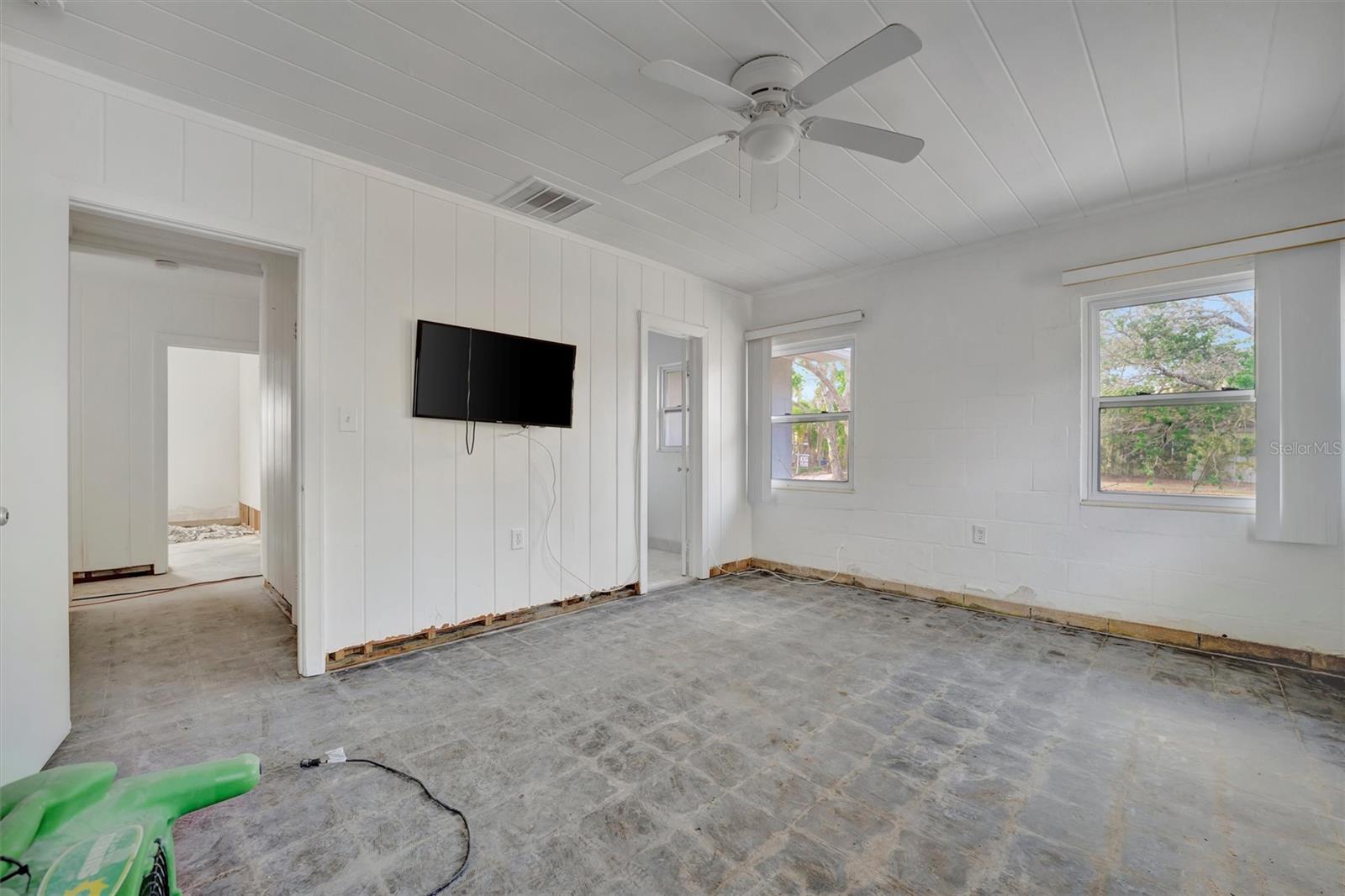 HERON LAGOON LODGES - Residential