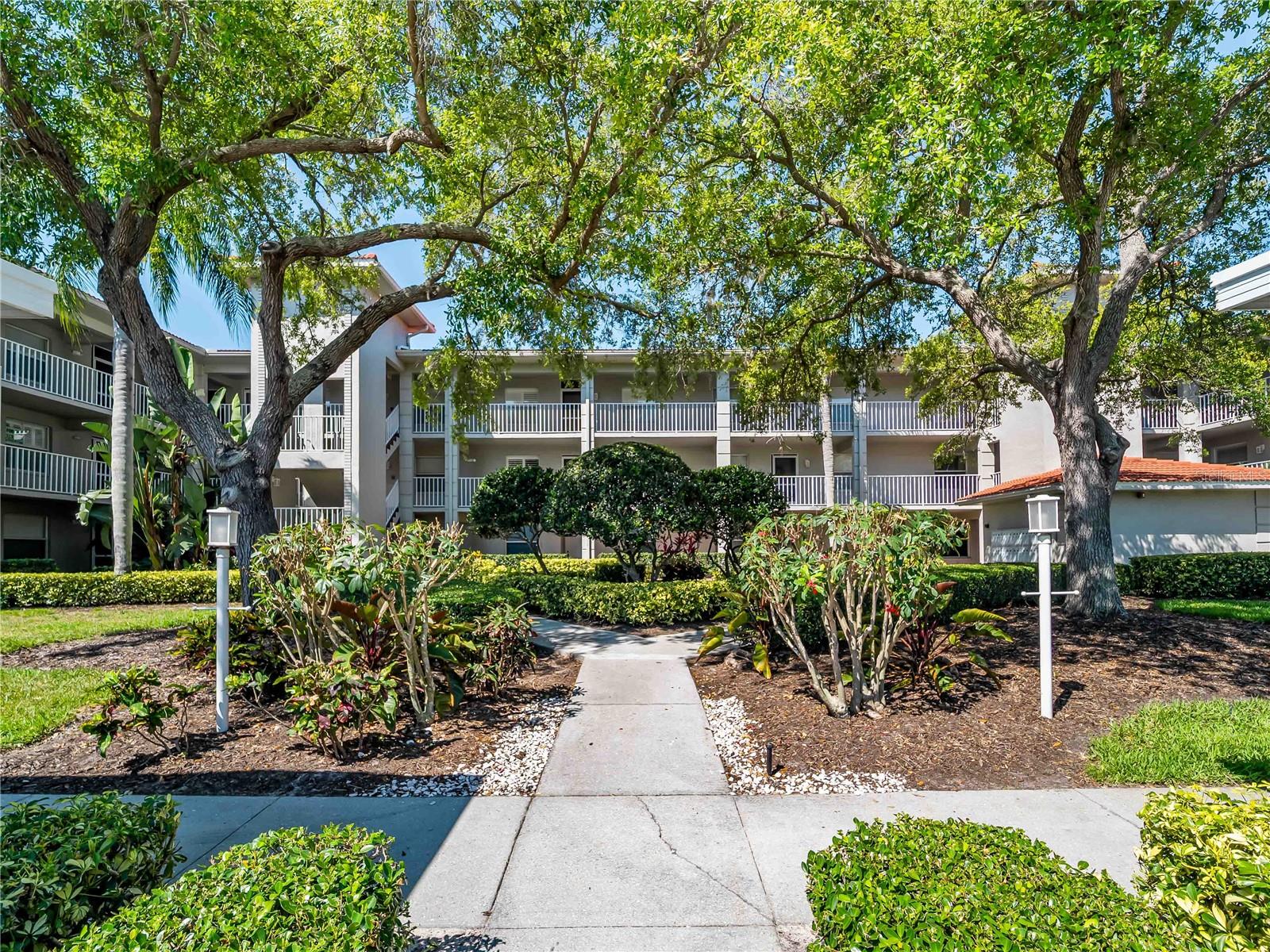 STONEYBROOK CLUBSIDE 3 - Residential