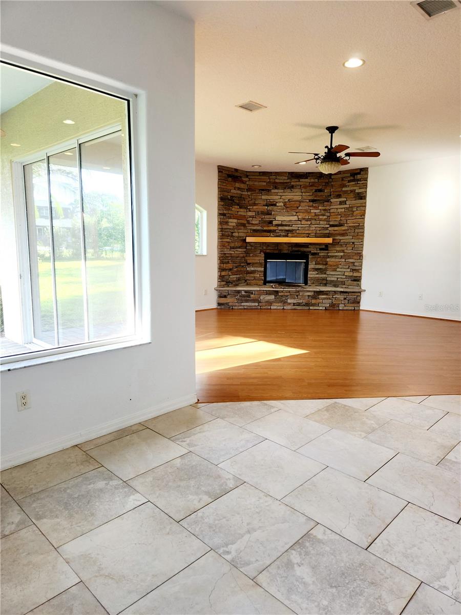 SPRING PINES SUB - Residential