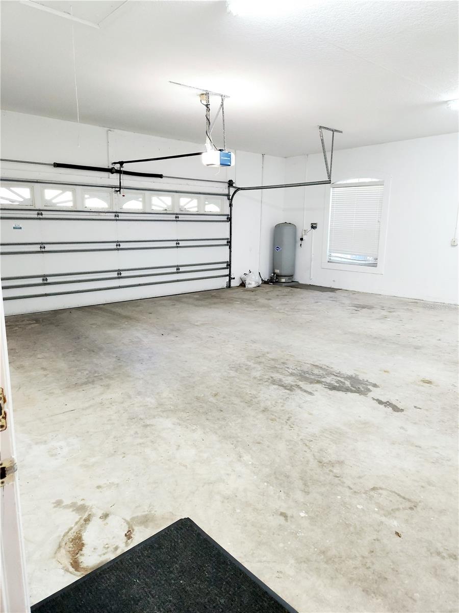 SPRING PINES SUB - Residential