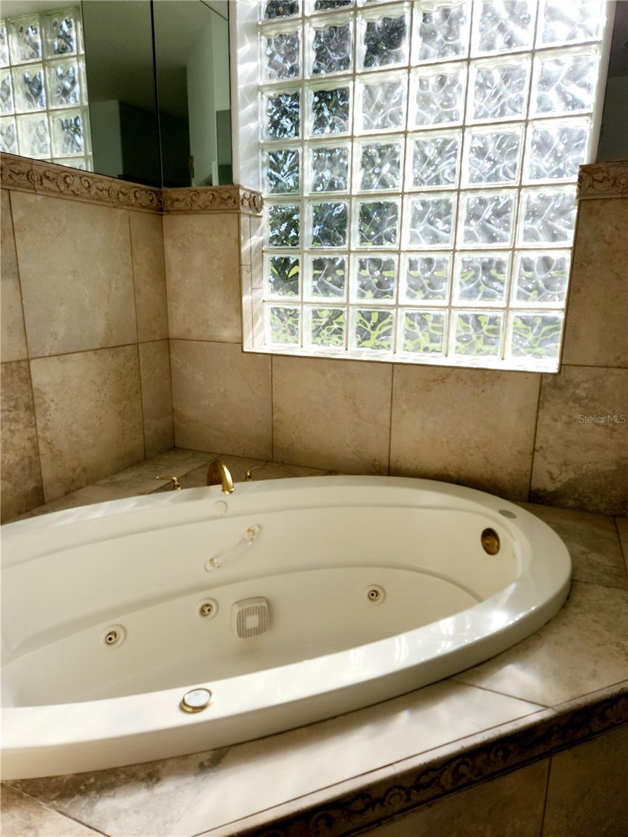 SPRING PINES SUB - Residential