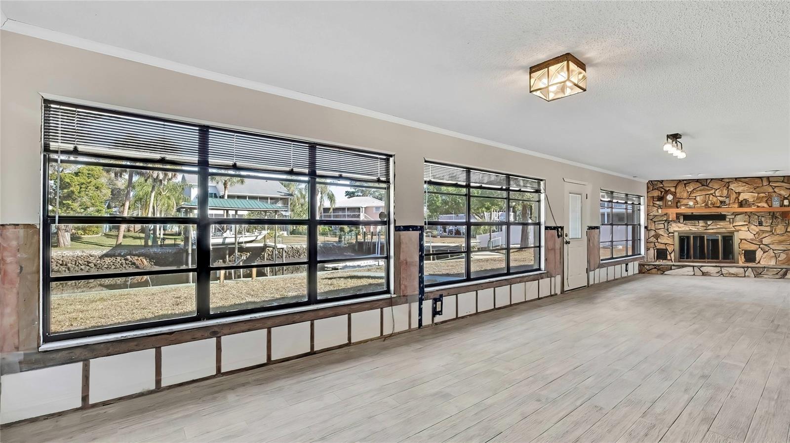 ANCHORAGE - Residential