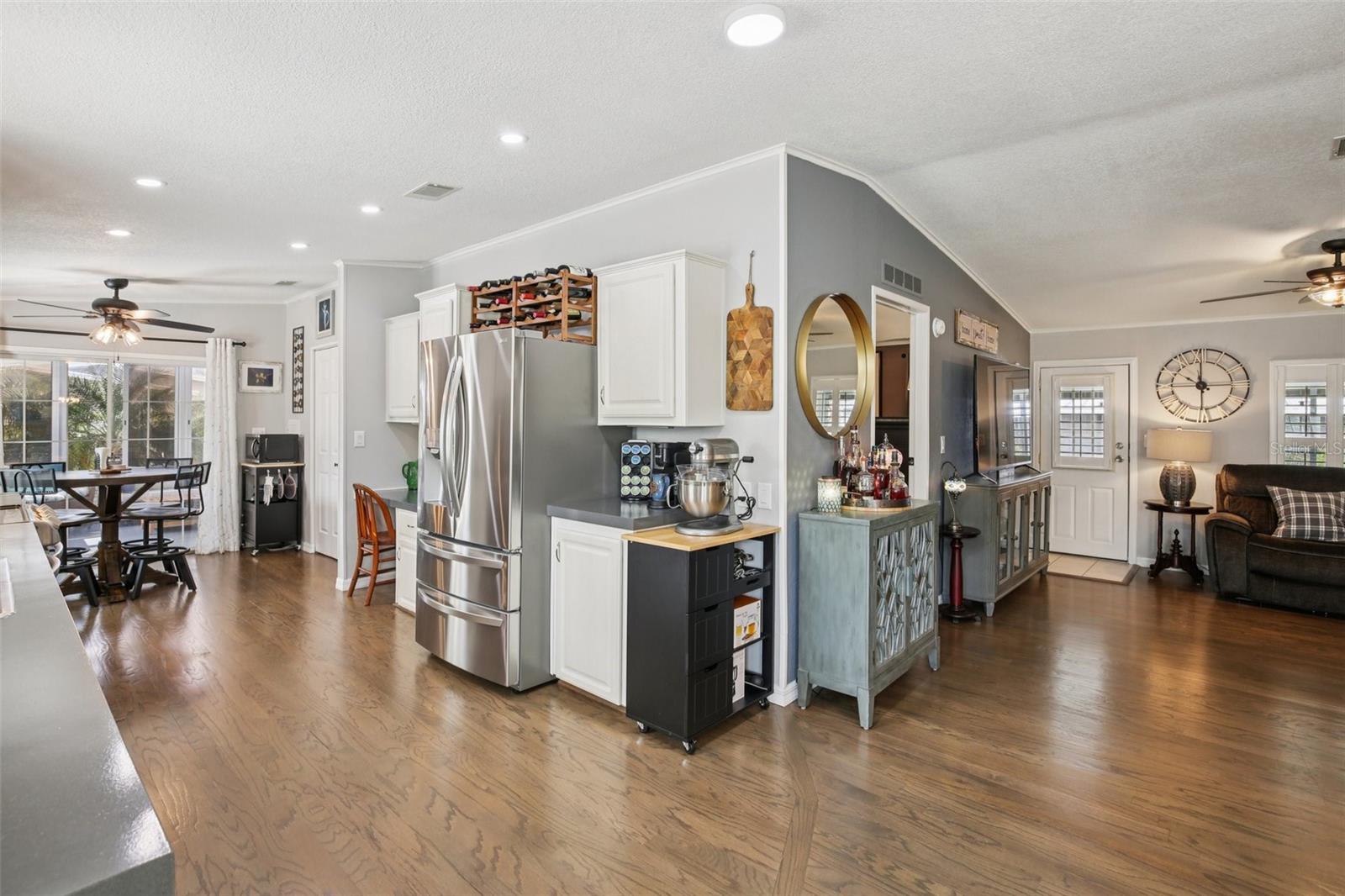 GULL-AIRE VILLAGE - Residential