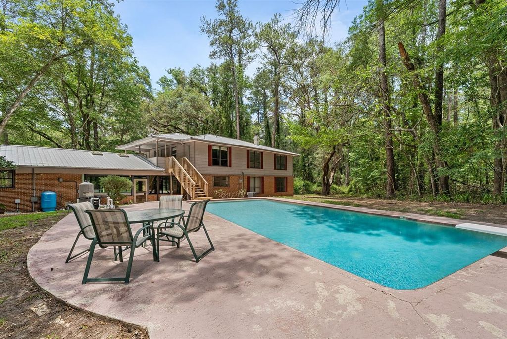 Photo of 4703 NW 124th Street, Gainesville, FL 32606 (MLS # GC540478)