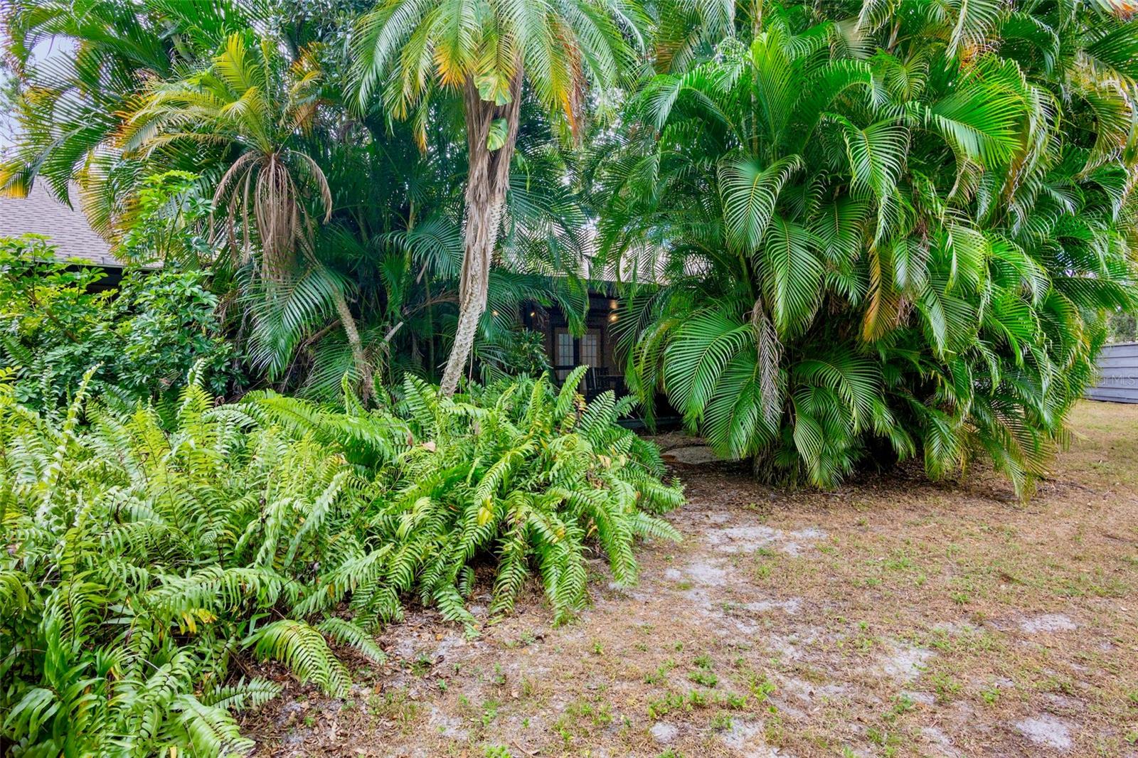 EAGLE CHASE - Residential