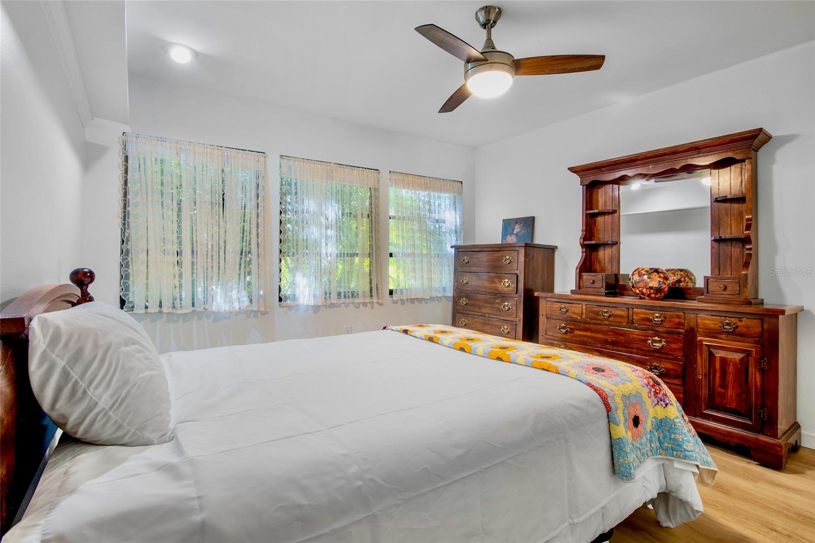 EAGLE CHASE - Residential