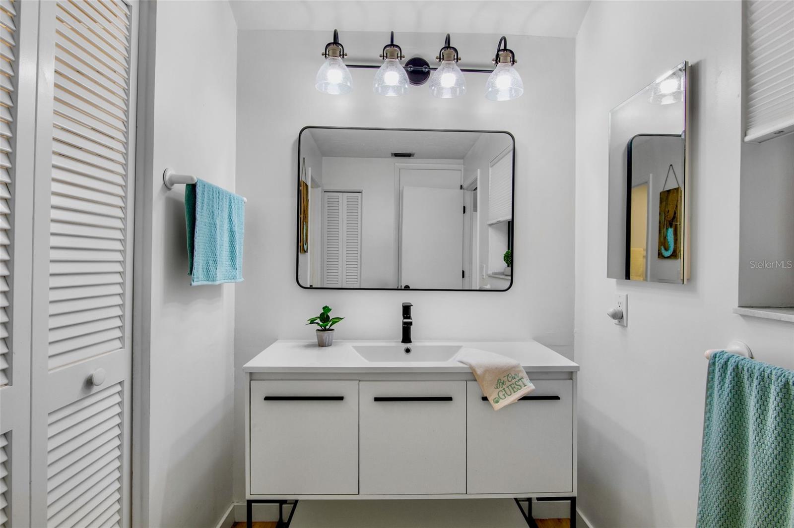 EAGLE CHASE - Residential