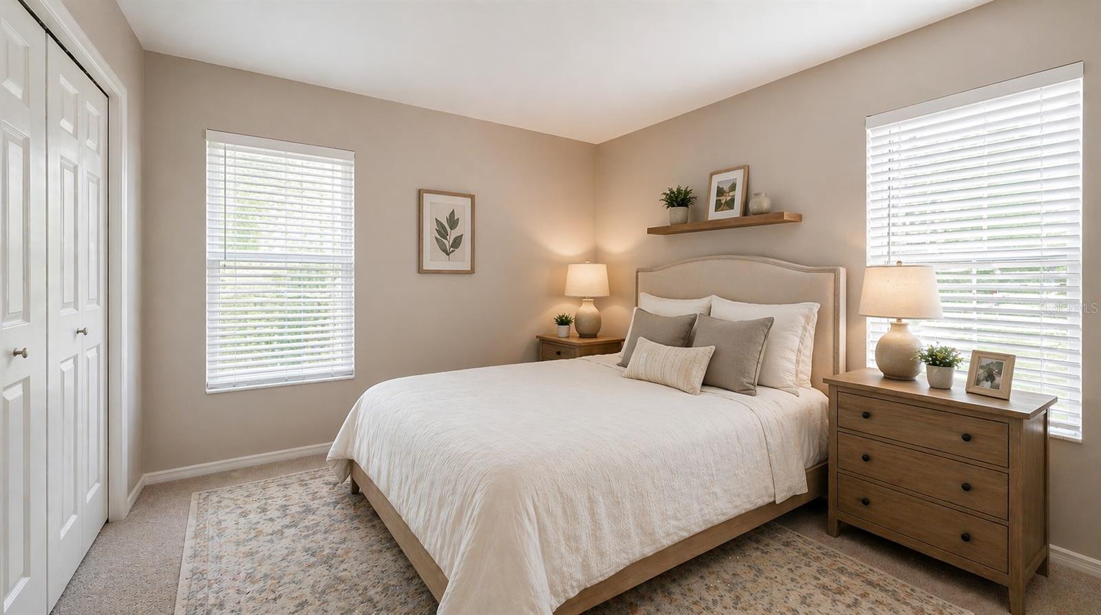 POINTE WEST - Residential