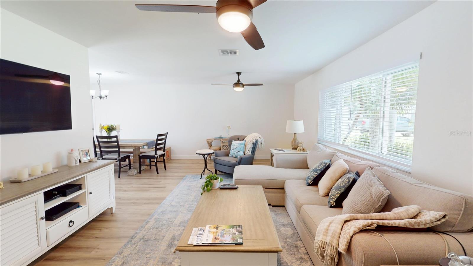 1849 DEL ROBLES DRIVE