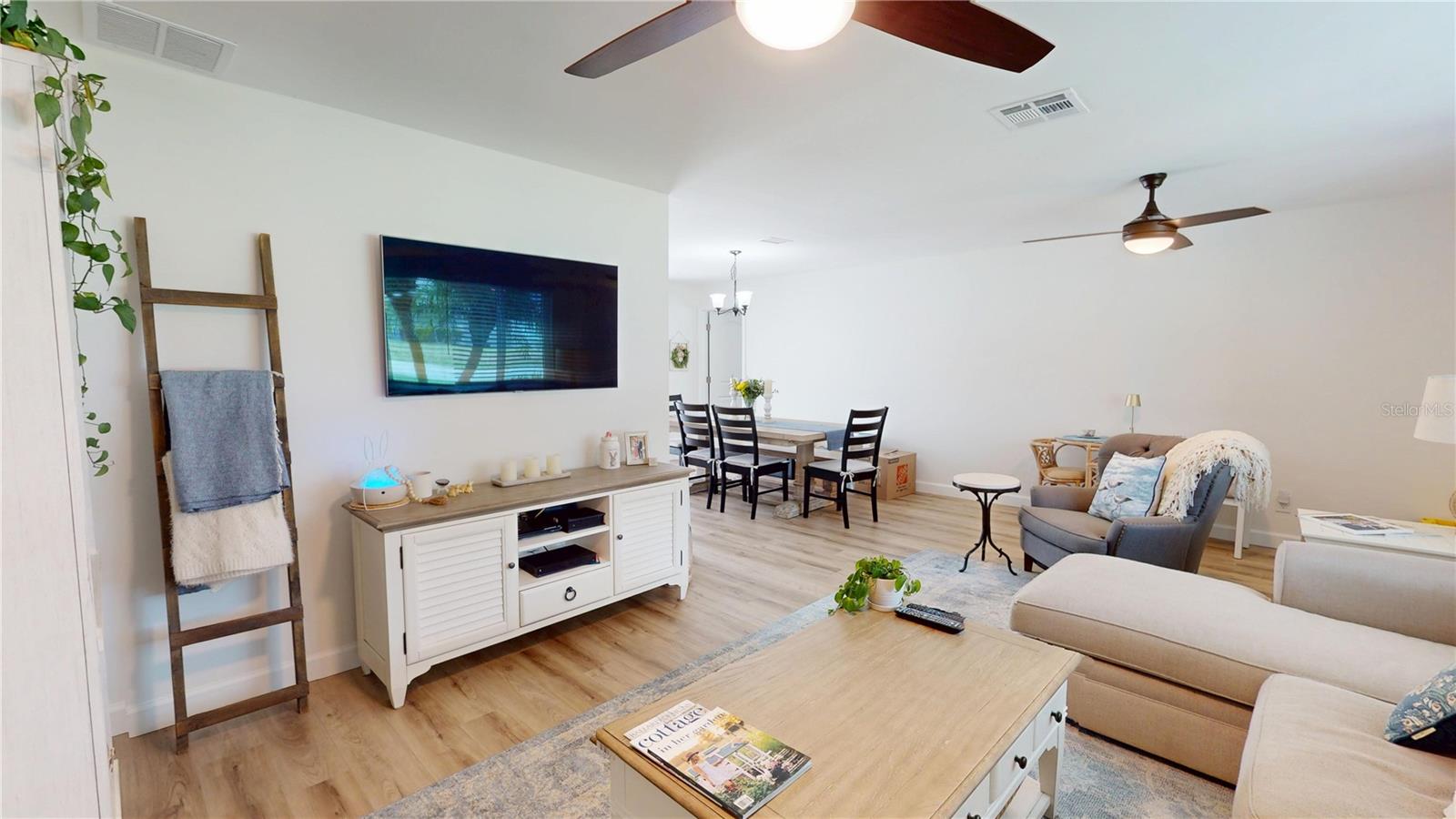 1849 DEL ROBLES DRIVE