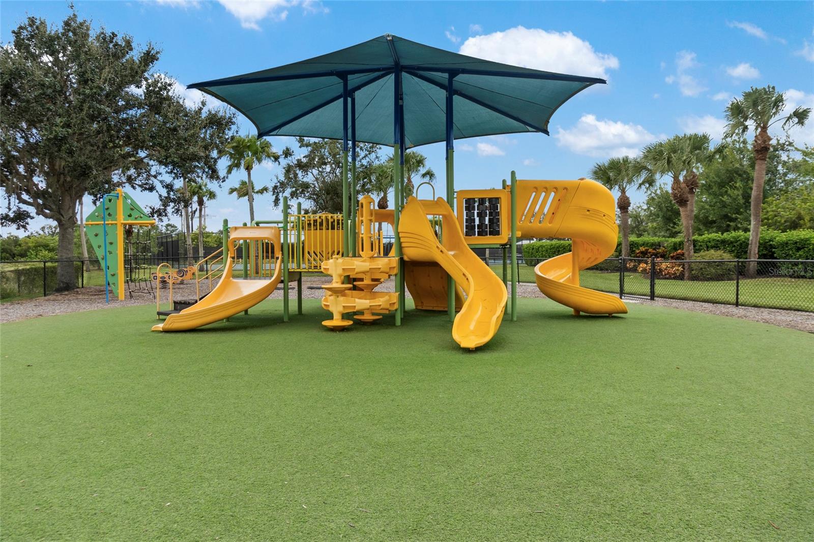 STONEYBROOK AT HERITAGE HARBOUR C-2 - Residential