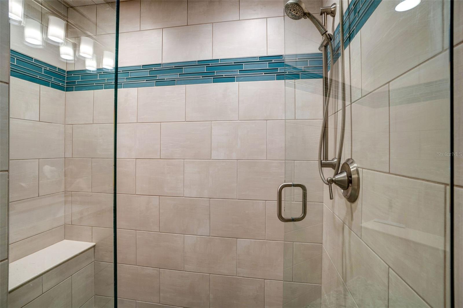 VERANDA 8 AT HERITAGE OAKS - Residential