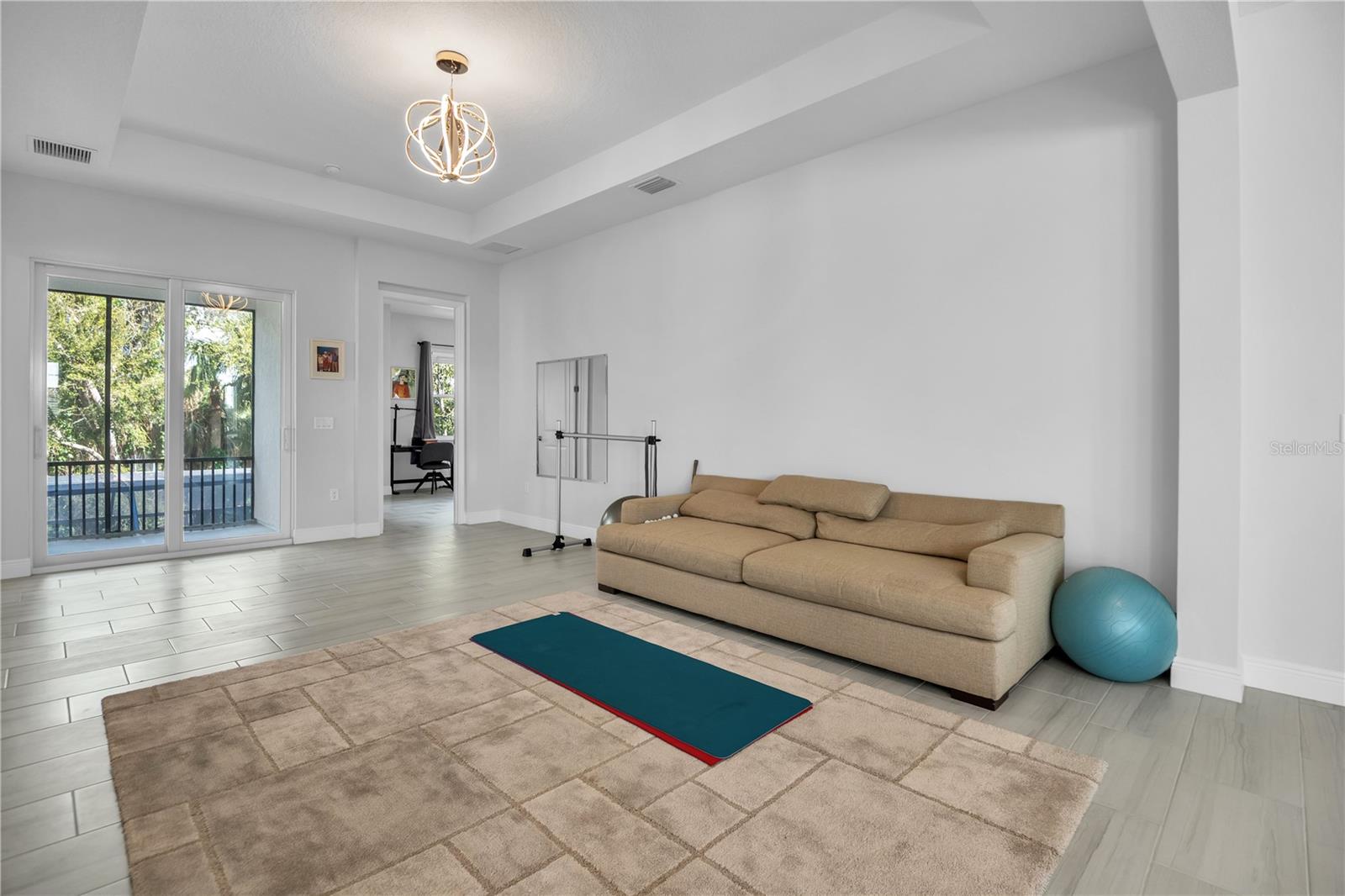 LEGENDS BAY - Residential